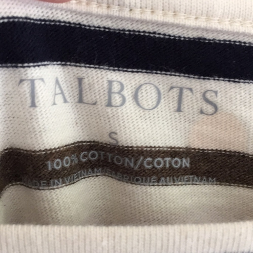 Talbots Gold foil polkadot long sleeve top - Picture 3 of 4